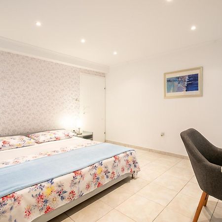 Apartments By The Sea Cove Nova, Korcula - 11353 Вела-Лука Экстерьер фото